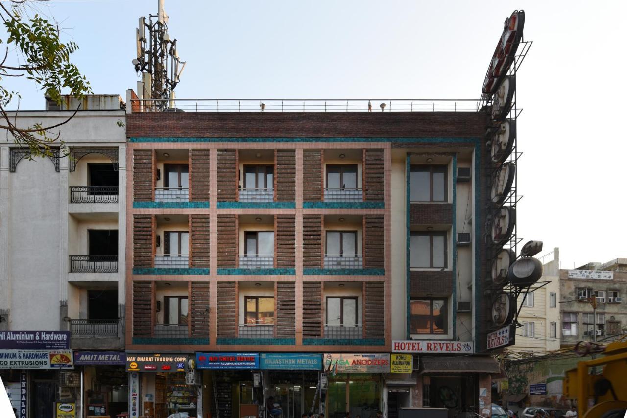 Hotel Revels By A1Rooms New Delhi Exteriör bild